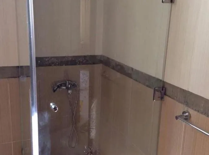 Apartment Baron Palace 41 *